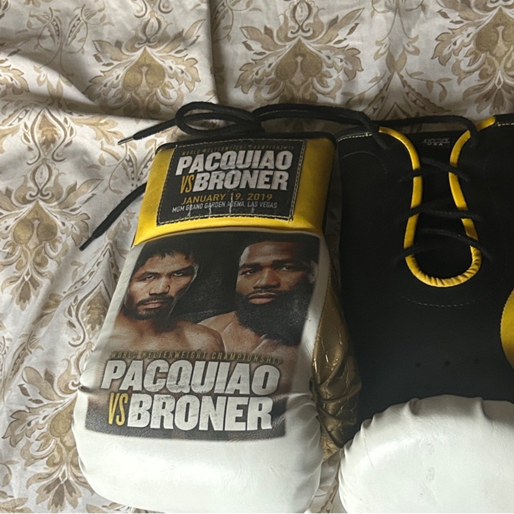 Men's Black and Yellow Boxing Gloves